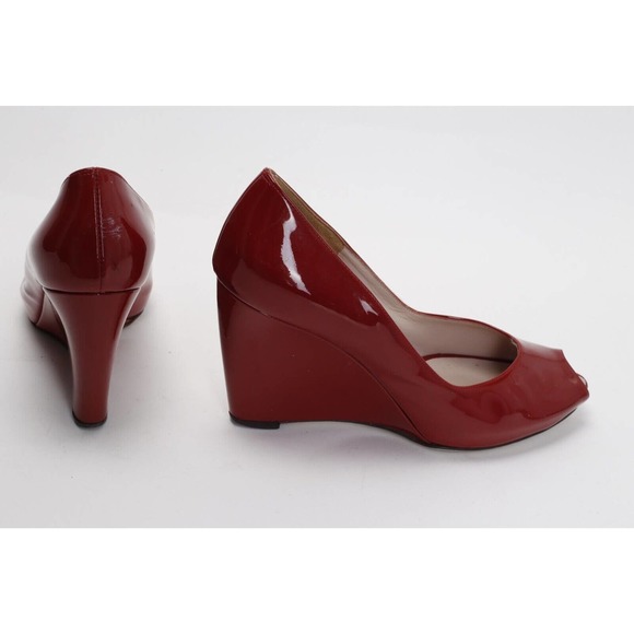 Salvatore Ferragamo Burgundy Patent Leather Peep Toe Wedge Pumps 6.5 B (fits 7) - Picture 10 of 11